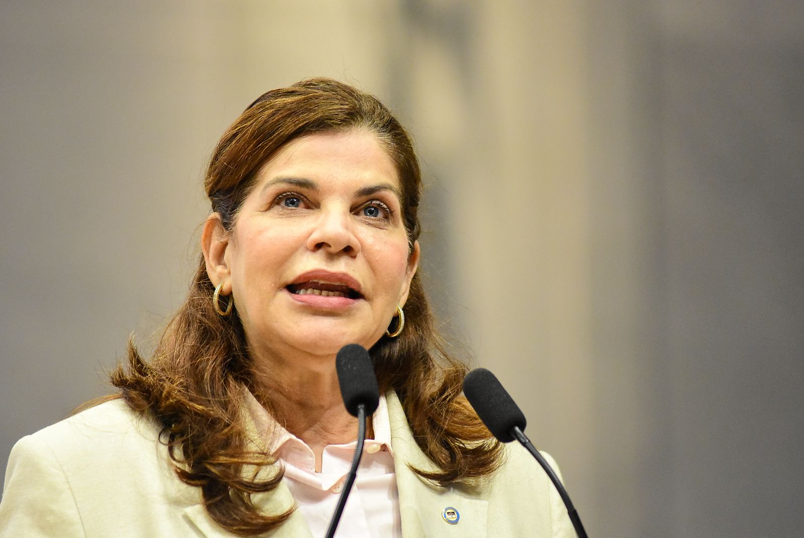 Deputada Socorro Pimentel garante primeiro mamógrafo do Hospital Dom Malan, em Petrolina