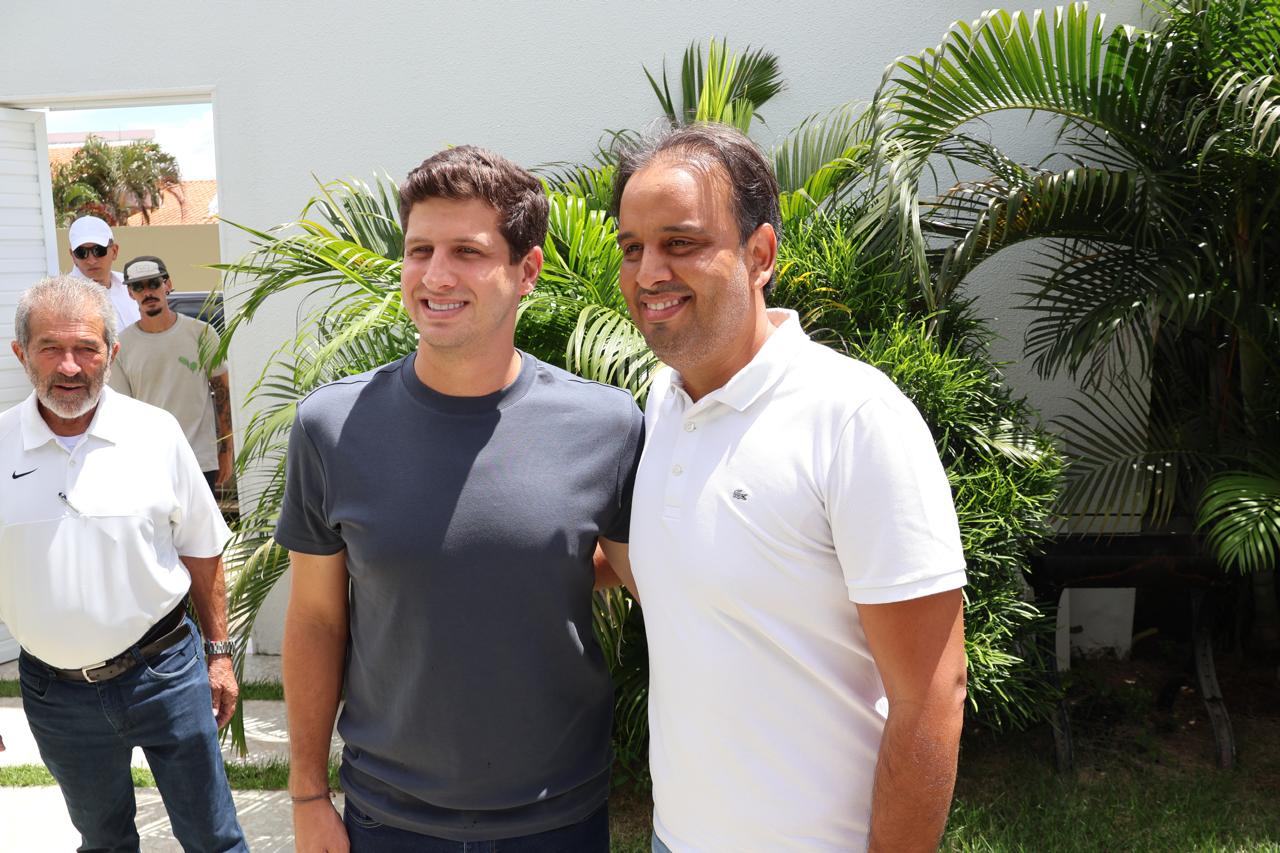 Ricardo Ramos desiste de candidatura e  assume coordenação da campanha de João no Araripe