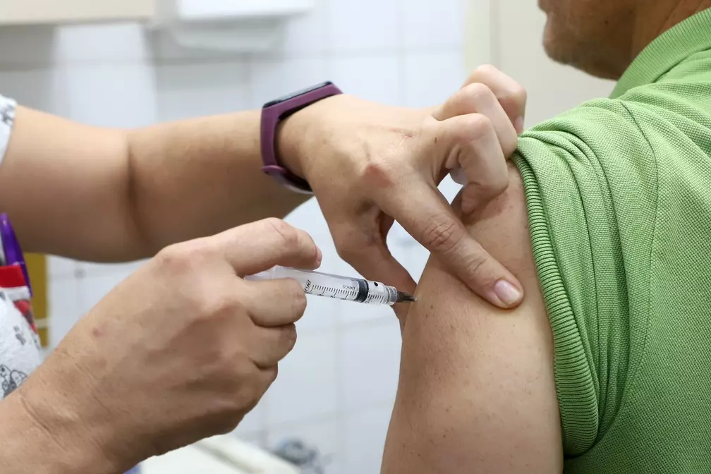 Vacinação contra gripe é aberta a todos os públicos