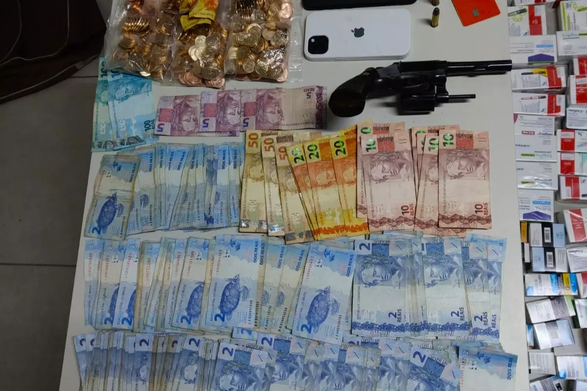 GCM de Itatiba prende quatro e recupera R$ 22 mil de roubo