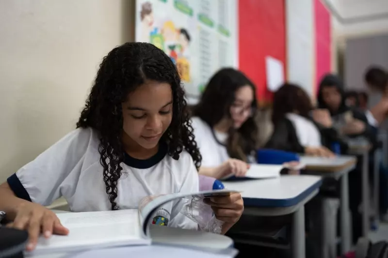 Fluência leitora supera média estadual e marca virada na alfabetização