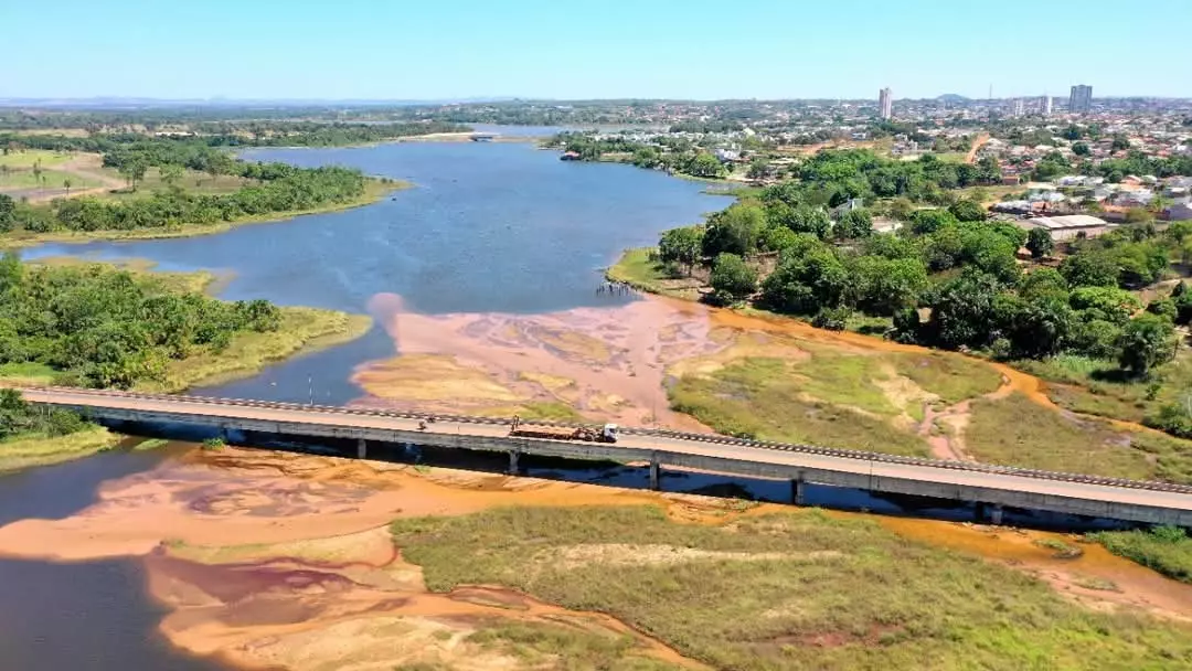 Vereador de Araguaína, faz alerta sobre Fissuras em Ponte que interliga vários bairros da cidade