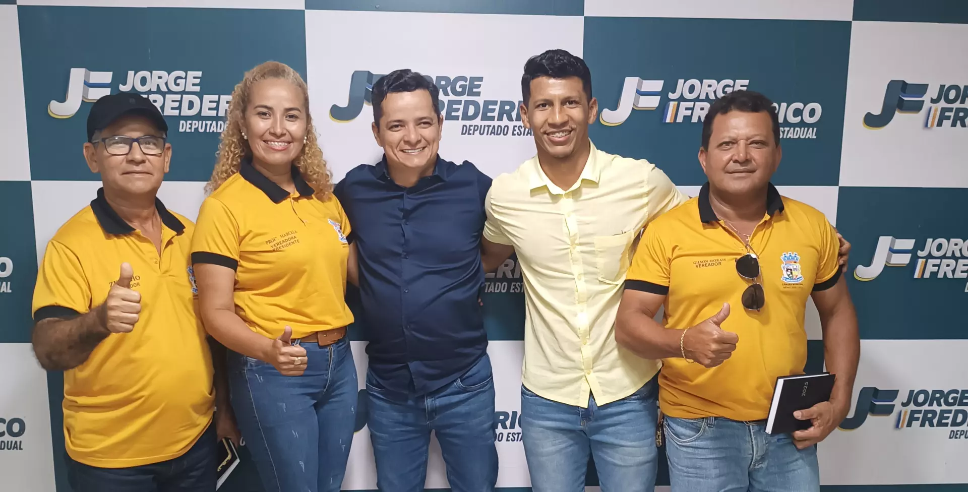 Jorge Frederico recebe vereadores de Darcinópolis no escritório político de Araguaína