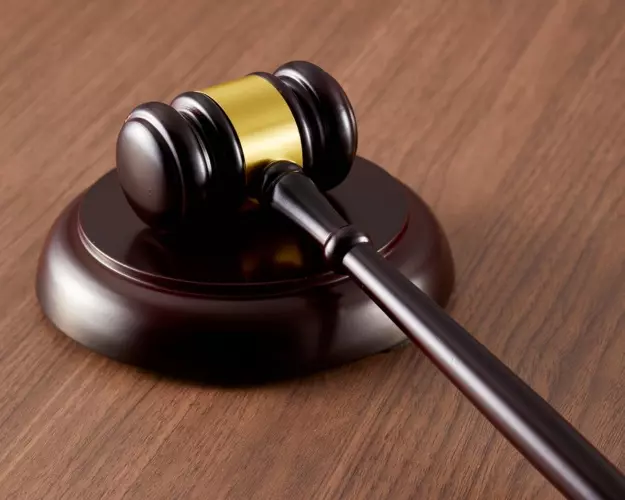 Leilões Judiciais e Extrajudiciais Leilões Judiciais e Extrajudiciais