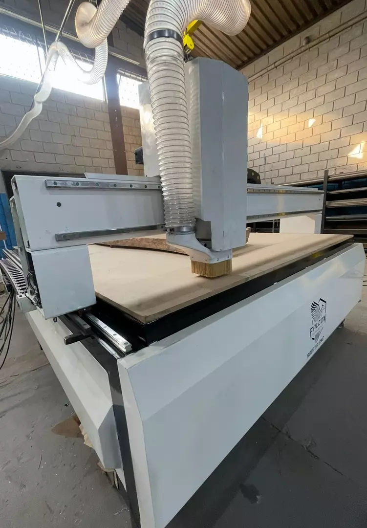 Router Compacta SW1500
