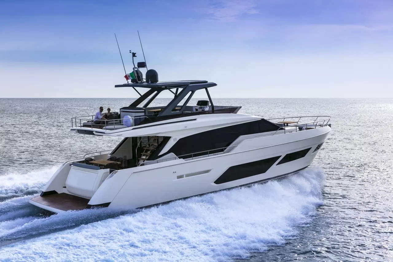 Ferretti Yachts 720 Ferretti Yachts 720