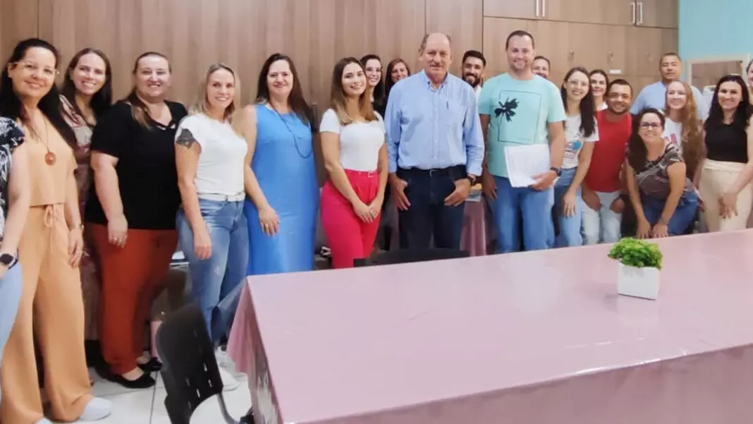 Gestores da educação de Realeza se reúnem com vice-prefeito e preparam o ano letivo