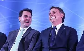Jair Bolsonaro discute 2026 com Ratinho Junior em almoço no Palácio Iguaçu