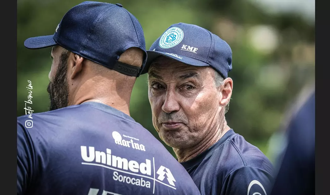 ROBERTO FONSECA: TREINADOR AVALIA A PRÉ-TEMPORADA DO SÃO BENTO!