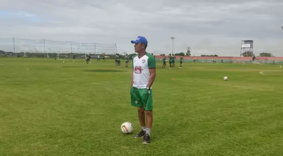 PAULO SALES: Fluminense de Feira, contará com treinador com vários acessos no futebol baiano!
