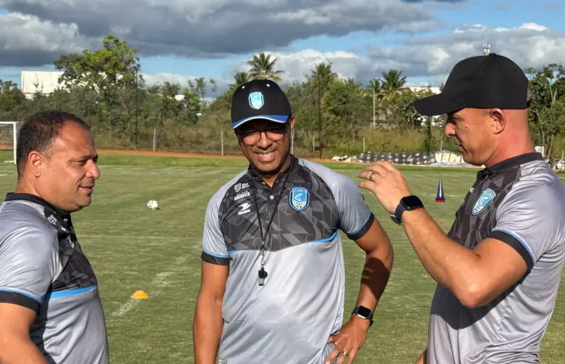 FELIPE SURIAN: Treinador chega ao Capital-DF, para sequência da série D!