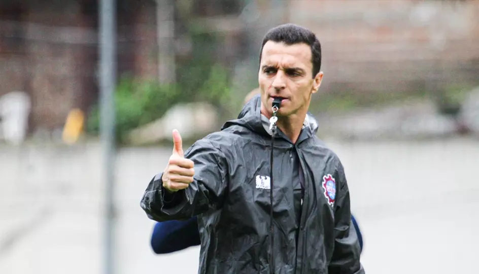JÚNIOR ROCHA: Caxias-RS, vence de virada e assume a liderança da série C!
