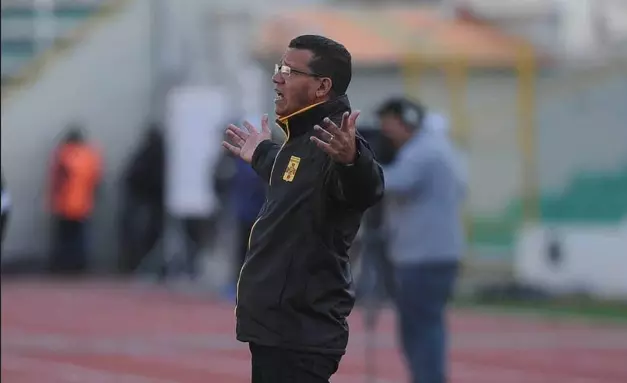 FERREIRA, TREINADOR QUE FEZ GRANDE CAMPANHA EM 2025 NO BRASIL, ESTÁ NA MIRA DE CLUBES DO EXTERIOR.