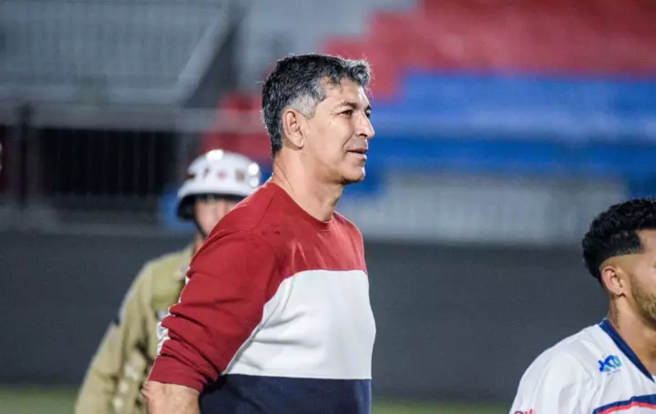JOÃO CARLOS ÂNGELO: BAHIA DE FEIRA, VENCE CLÁSSICO E CONQUITA O ACESSO À ELITE BAIANA DE 2026.