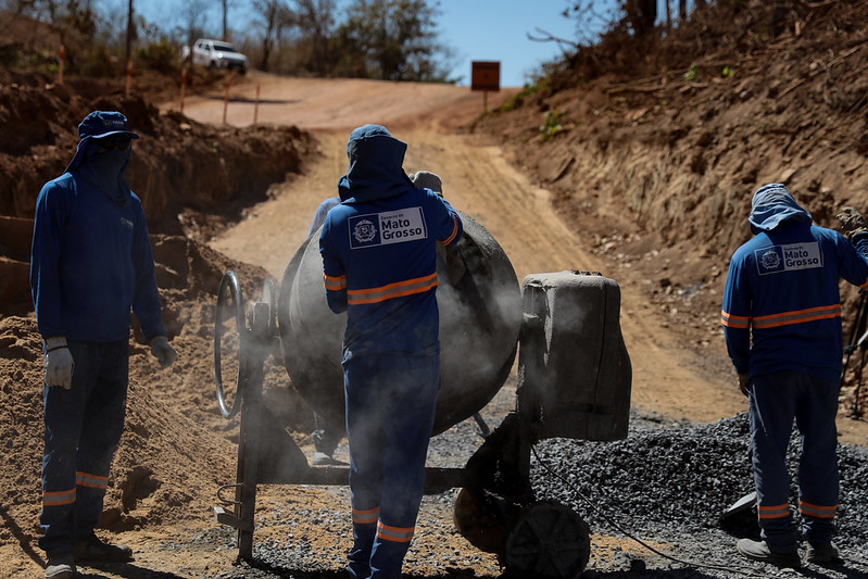 MT gera 40,1 mil empregos no 1º semestre; obras do Estado tiveram impacto nas contratações