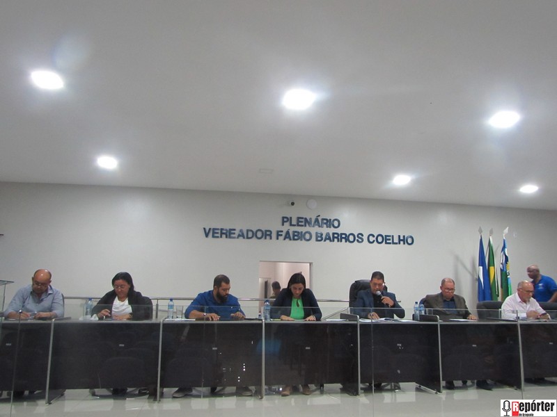 Câmara Municipal de Vereadores de São Felix do Araguaia realiza mais uma Sessão Ordinária com a presença de Secretários municipais