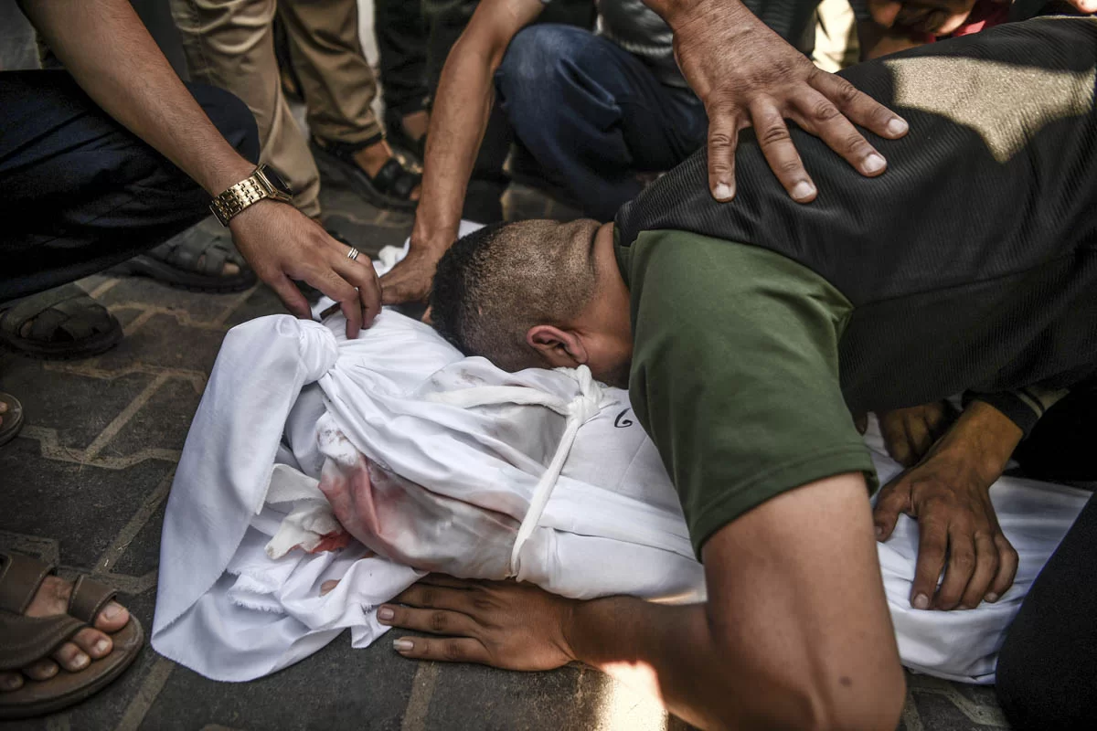 Israel x Hamas. Parem! Parem! Parem logo com isso!