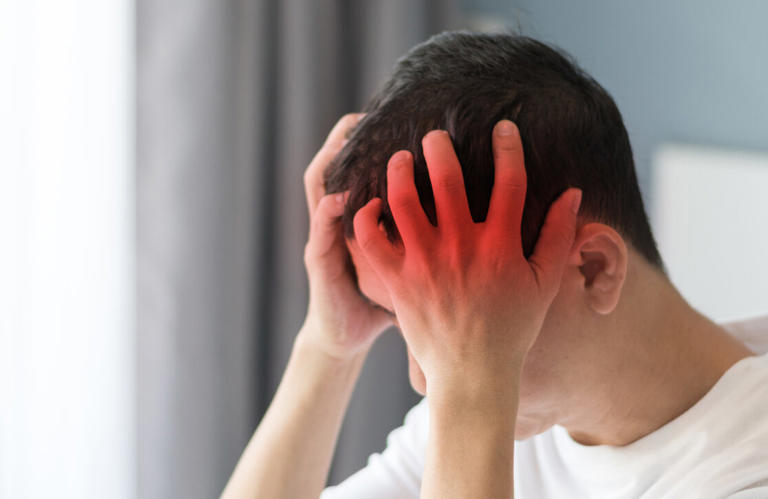 Conheça o sinal aparece até uma semana antes de um AVC