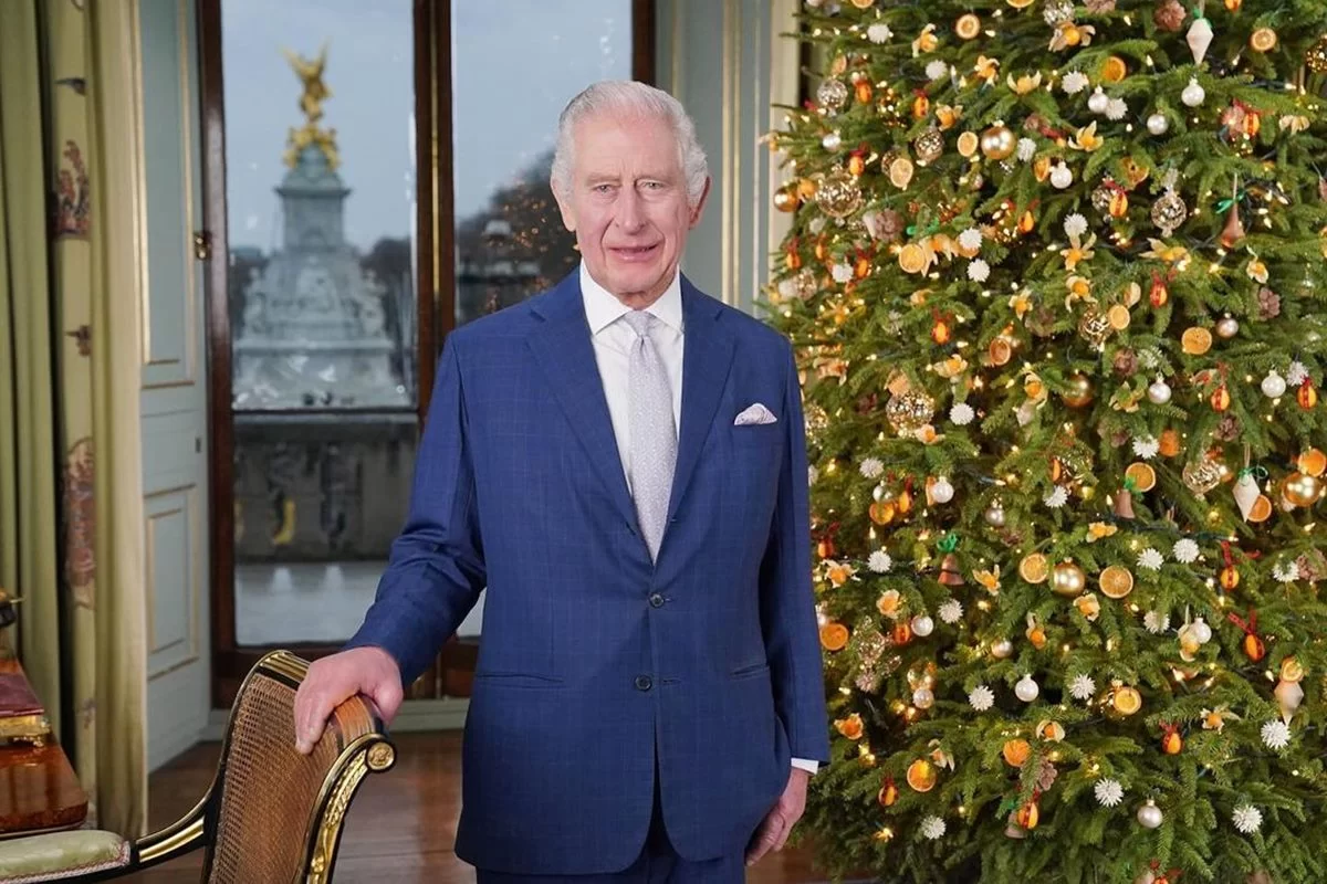 Rei Charles III está com câncer, anuncia Palácio de Buckingham