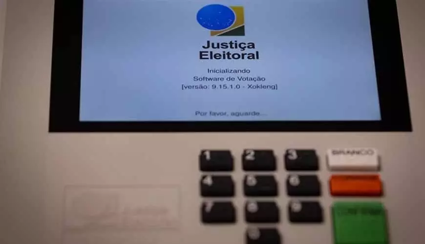 Mulher de 72 anos morre em fila de votação