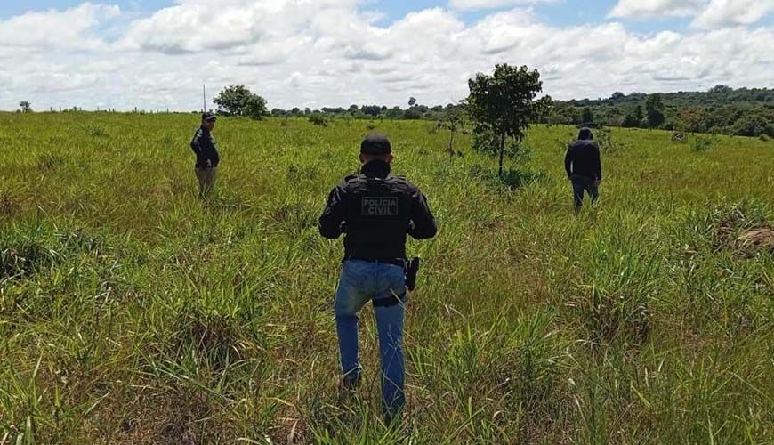 Suspeito é procurado por matar casal na frente do filho após desavença em venda de gado em MT