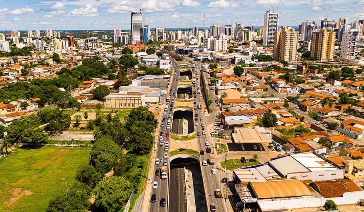 Com orçamento no vermelho, Cuiabá é a 9ª capital com mais gastos com servidores