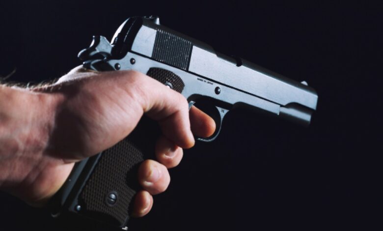 Na região do Araguaia, homem mata ex-amante na frente do marido após dizer que ela não viveria com mais ninguém