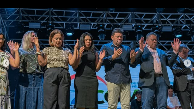 Povo canta, ora e se emociona na Noite Gospel que abriu as celebrações dos 49 anos de Emancipação Politica de São Félix do Araguaia