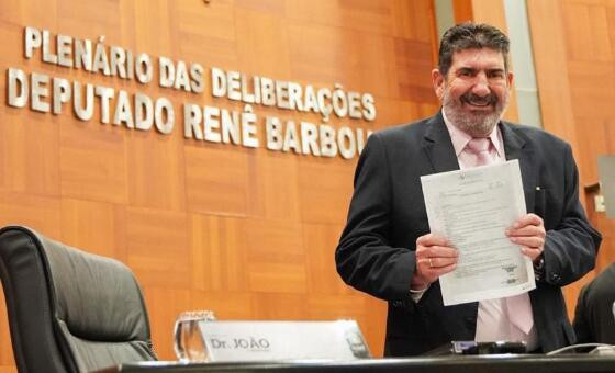 Deputado de MT avalia como 'promissora' federação entre MDB e Republicanos