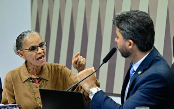 Marina Silva vai à Justiça contra senadores por ataques com tom de misoginia e racismo