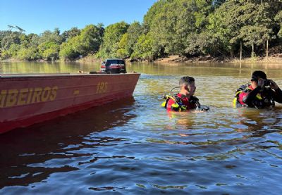 Corpo de homem é resgatado a mais de 10 metros de profundidade no rio Tapirapé em Porto Alegre do Norte
