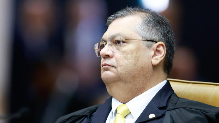 Dino barra validade de decisões estrangeiras no Brasil sem aval do STF