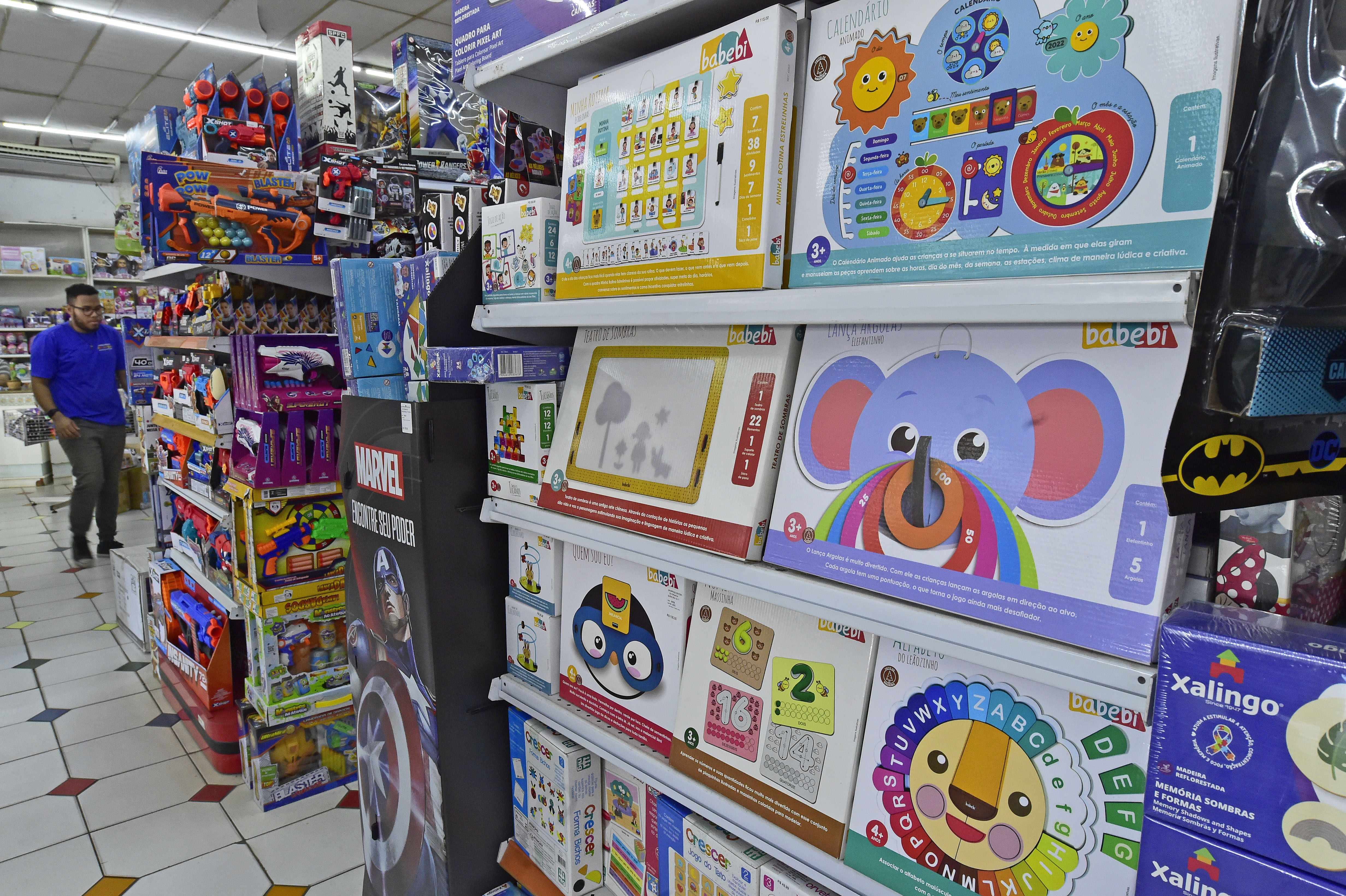 Consumidores devem observar a procedência de brinquedos na hora da compra, orienta Procon-MT
