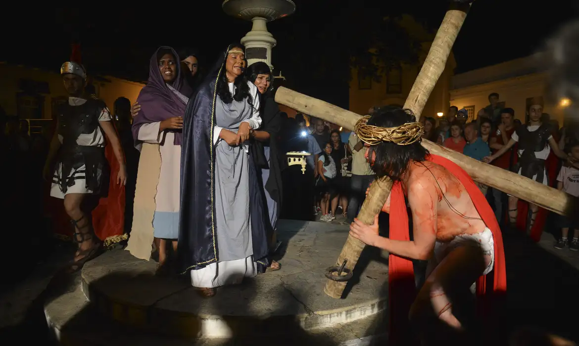 Saiba mais sobre o simbolismo da Sexta-Feira Santa