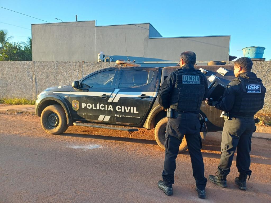 Polícia Civil cumpre 12 mandados contra grupo investigado por fraudes em concursos em MT, GO e SP