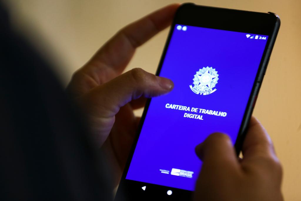 Mato Grosso tem a menor taxa de desemprego do país e atinge recorde histórico