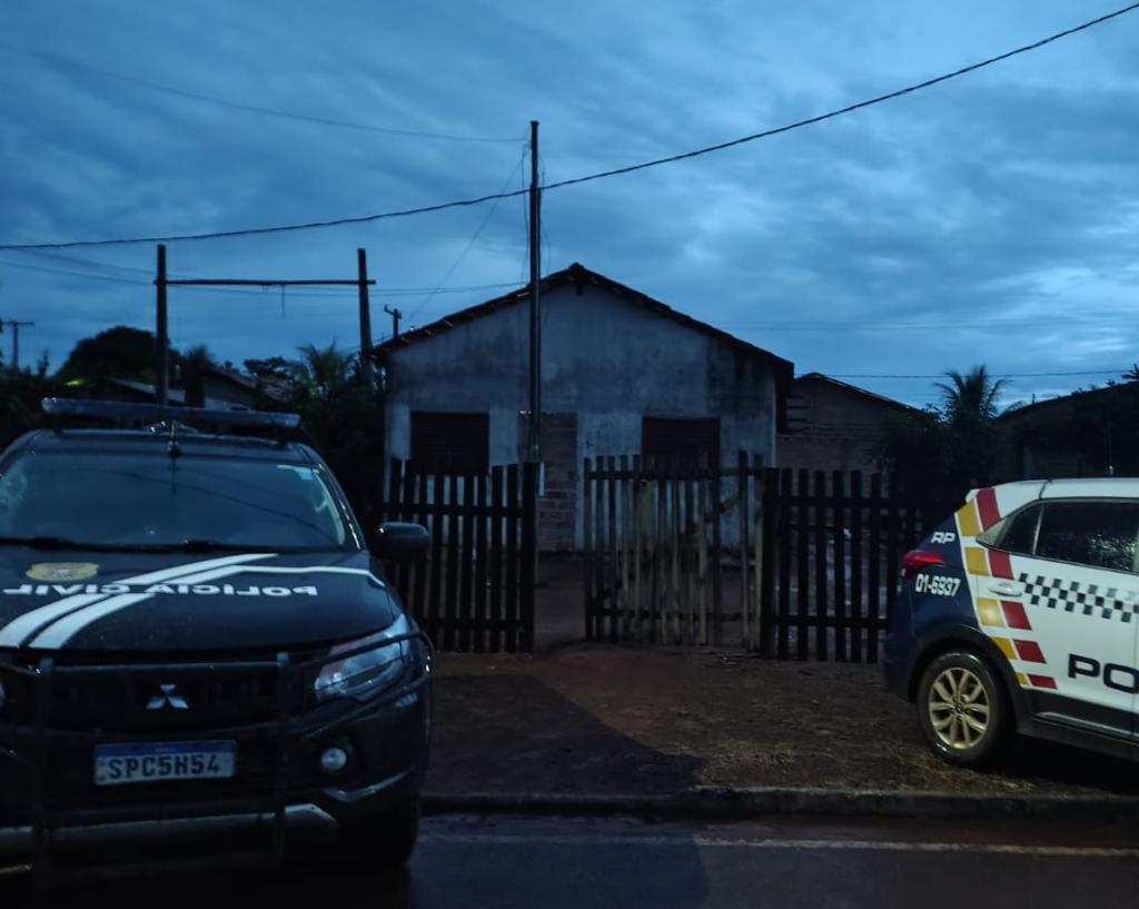 Polícias Civil e Militar prendem mulher por tráfico e fecham ponto de venda de drogas em Santa Cruz do Xingu