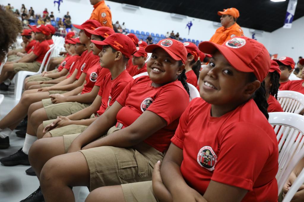 Inscrições para 560 vagas em projetos sociais do Corpo de Bombeiros terminam na quinta-feira (12)