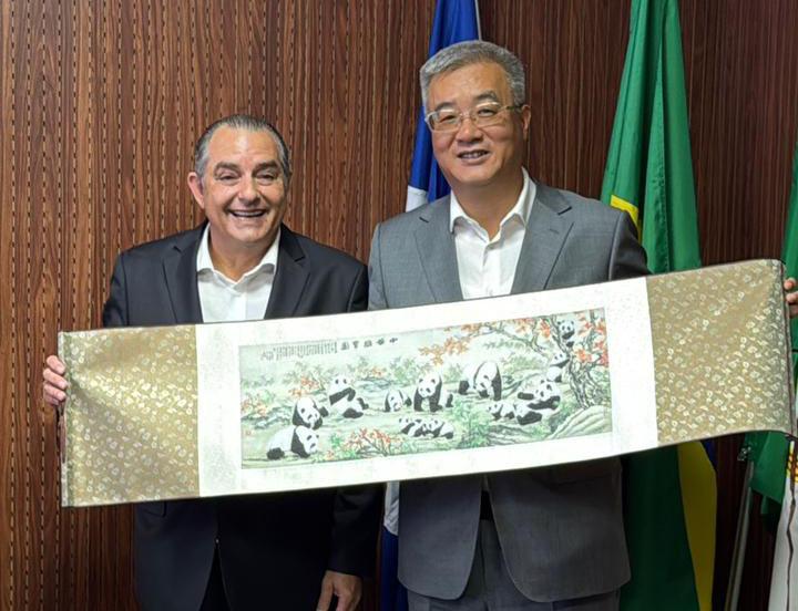 Sedec recebe embaixador da China e discute ampliação da cooperação econômica com Mato Grosso