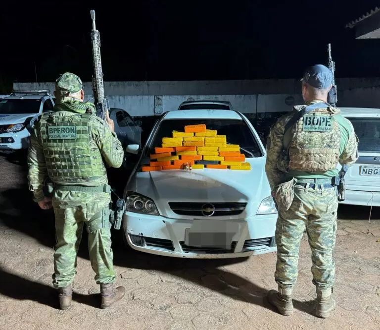 Três homens são presos com 30 tabletes de cocaína em operação na fronteira