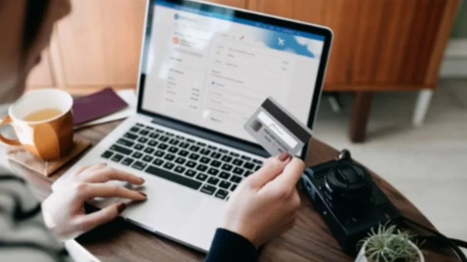 Blusinhas: ICMS para compras on-line sobe em 10 estados; saiba quais