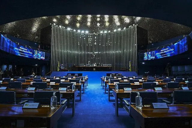 Senado pretende votar aumento do número de deputados na quarta-feira (18)