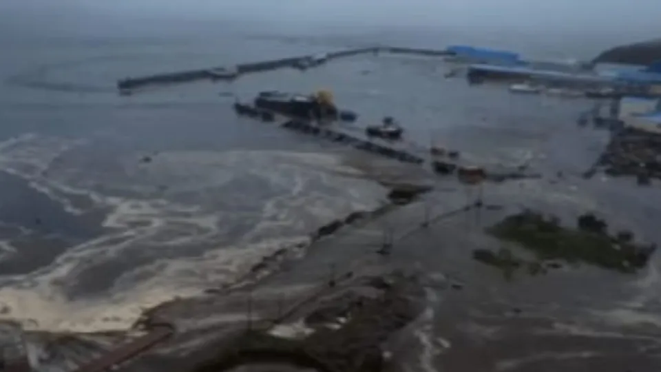 Tsunami gera alertas do Pacífico às Américas e desocupação no Japão e Havaí