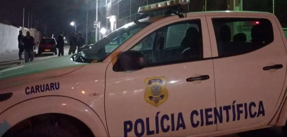 Jovem de 24 anos é morto com vários tiros dentro de casa em Rondônia