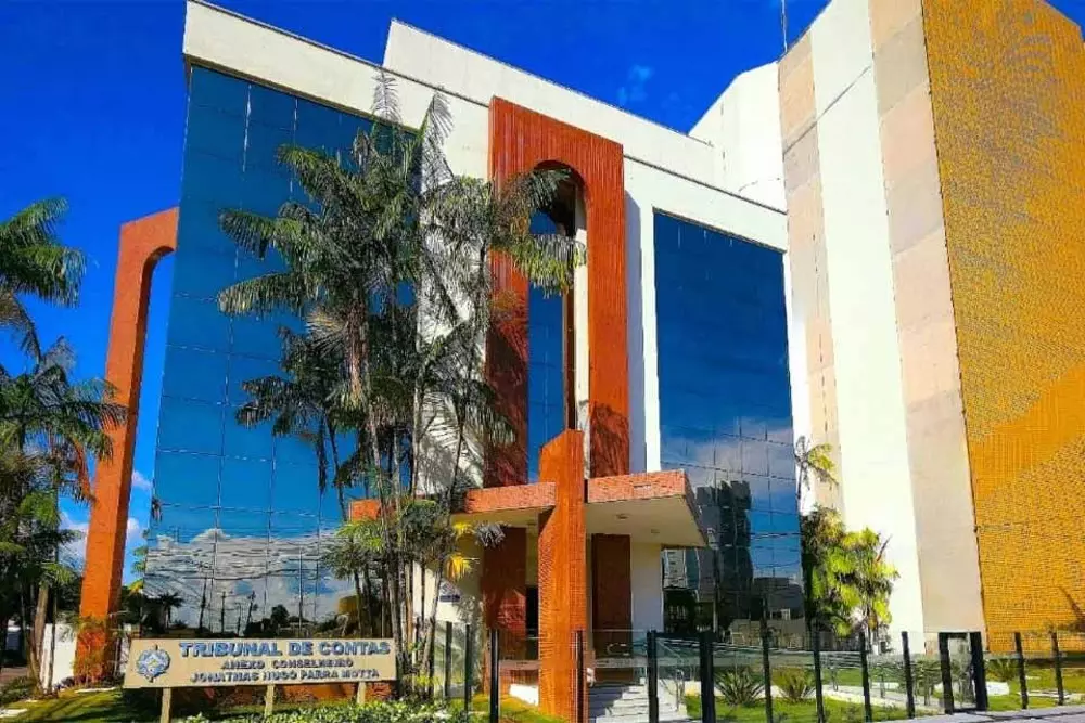 Prefeito reeleito terá de explicar falhas em repasses previdenciários de 2023 ao TCE-RO