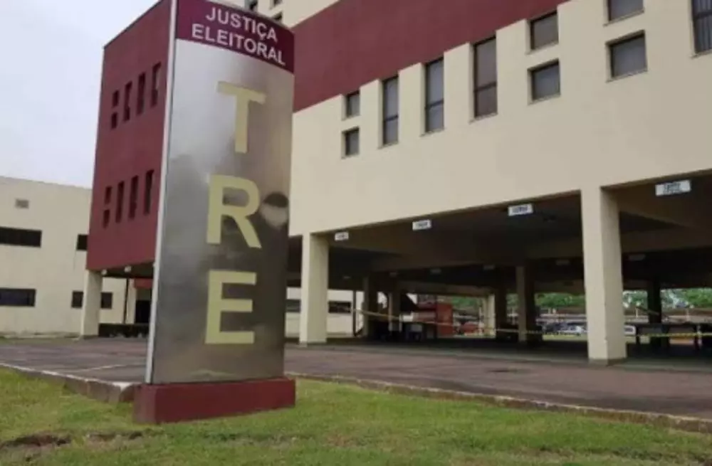 TRE-RO mantém reprovação de contas e manda três candidatos a vereador devolver mais de R$ 110,5 mil