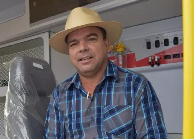 Ex-prefeito de Buritis, Roni Irmãozinho, fica no Avante após duplicidade de filiação