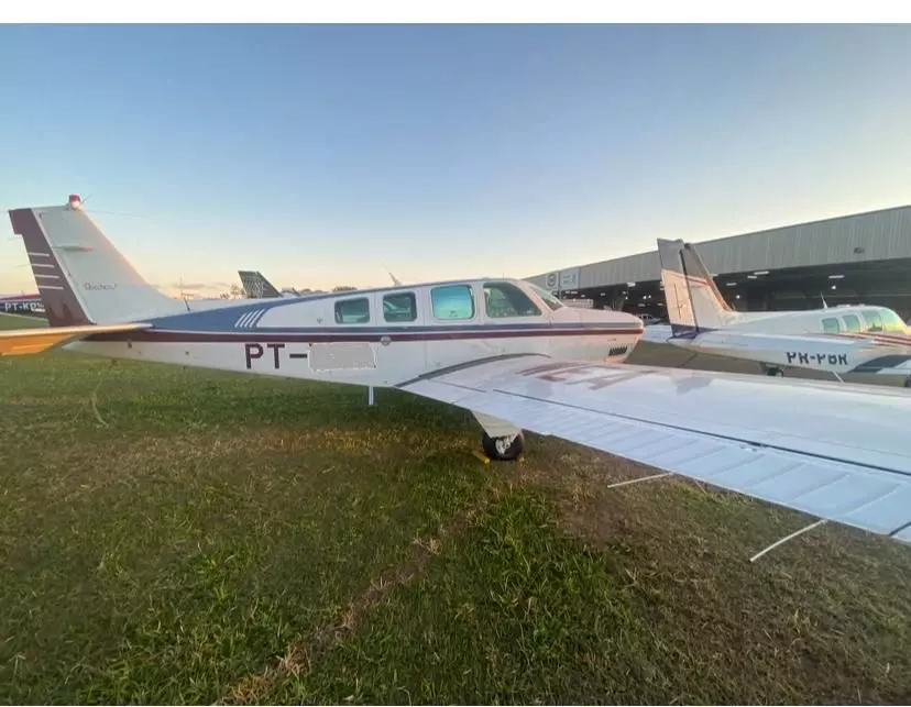 BONANZA A36 - ANO 1995