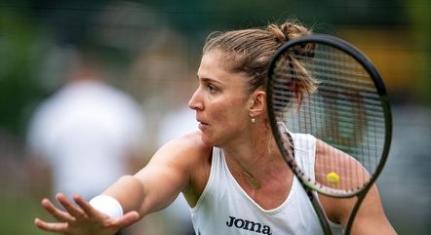 Bia Haddad derruba campeã de 2017 e estreia com vitória no US Open