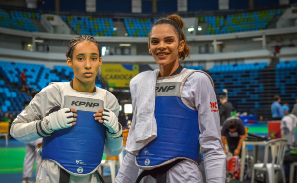 Atletas do programa de bolsas do Governo de MT são campeãs de Taekwondo e garantem vaga na Seleção Brasileira
